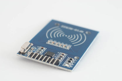 RFID RC522 board and tags image 3