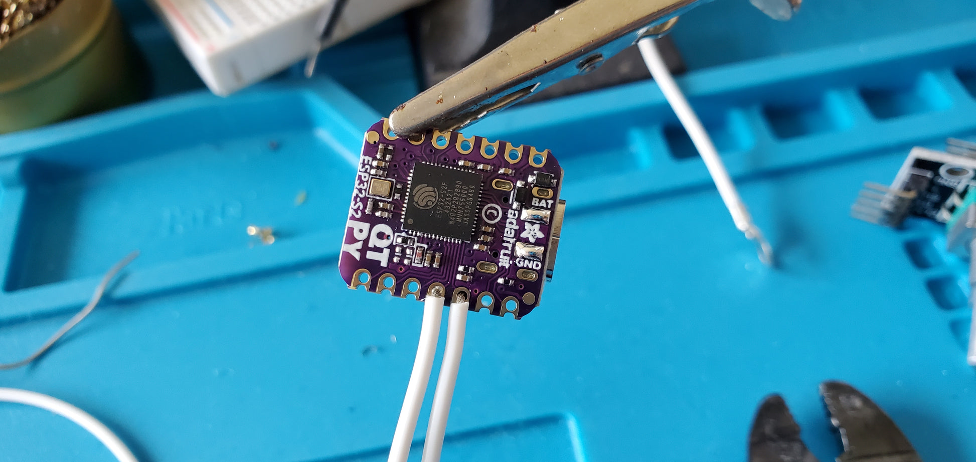 Adafruit ESP32-S2 QT Py WiFi Dev Board w STEMMA QT image 4