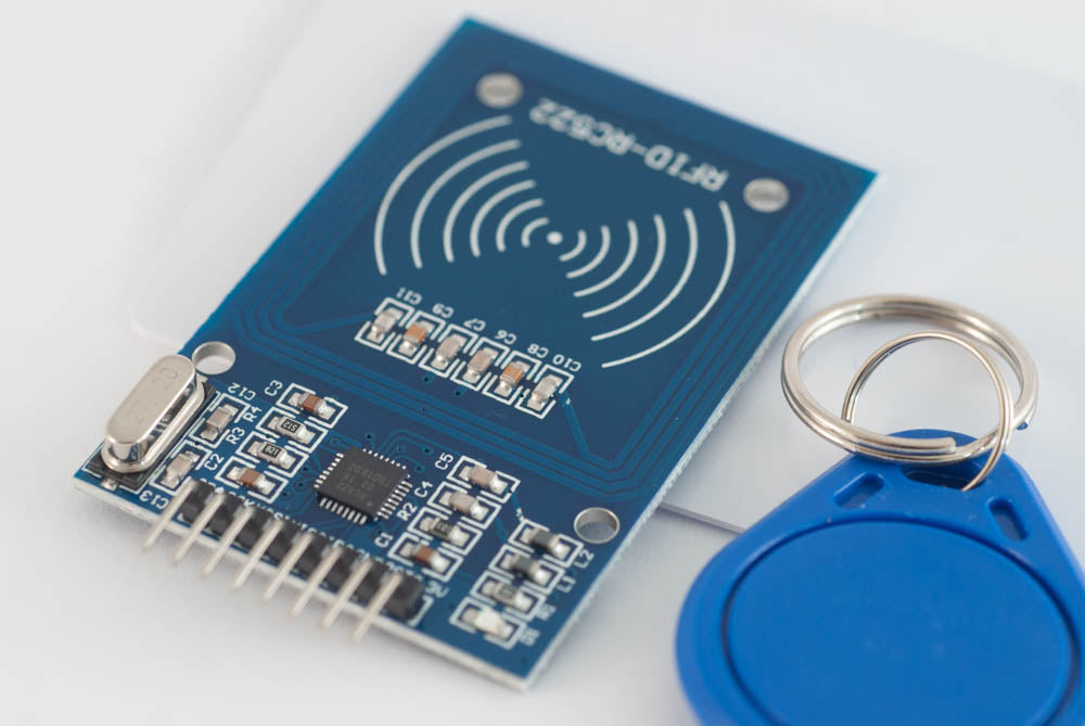 RFID RC522 board and tags image 6