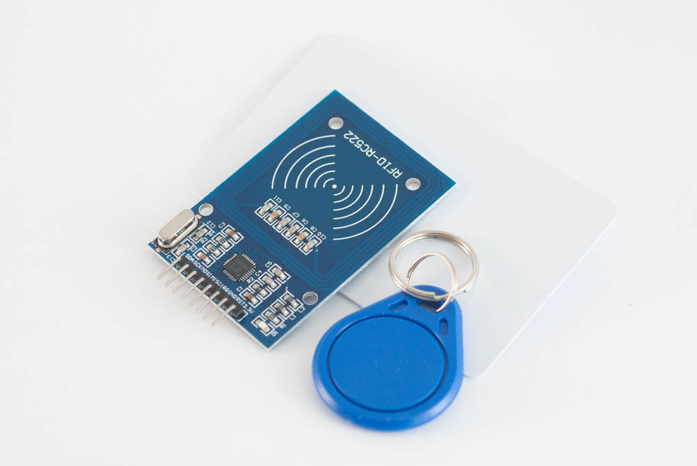 RFID RC522 board and tags image 8