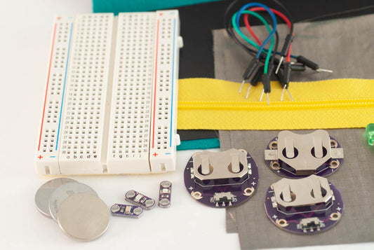 Busy New Bee image kit with 3 coin cell holders