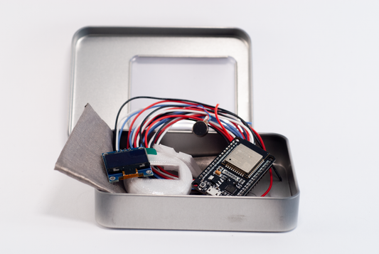 ESP32 Connecting - touch wearable with live data image 0